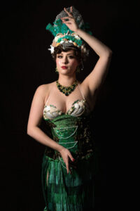 Miss Elinor Divine Die Burlesque Perle vom Rhein Burlesque und Boudoir Fotografie
